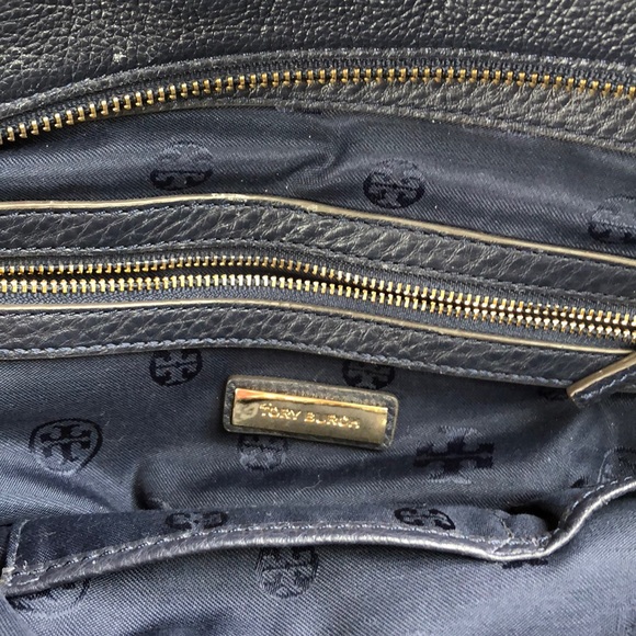 Tory Burch Emerson tote - Picture 6 of 8